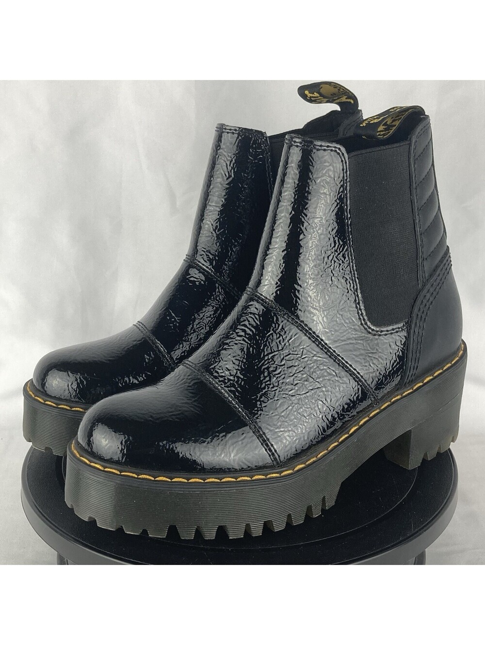 Women’s Size 7 Dr Martens Rozalie Patent Leather Chunky Platform Chelsea Boots